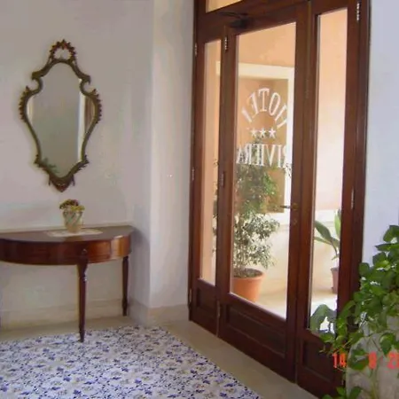 Hotel Riviera 3*