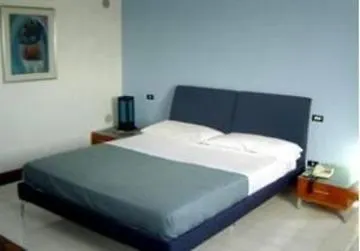 Riviera Hotel 3*